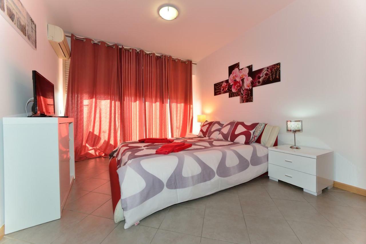 Ruby Red & Atlantic Blue Apartments In Oceano Atlantico Portimão Exterior foto
